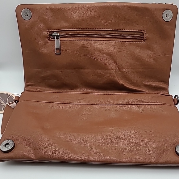 Mellow World Rainbow Camel Clutch Purse - Picture 10 of 15